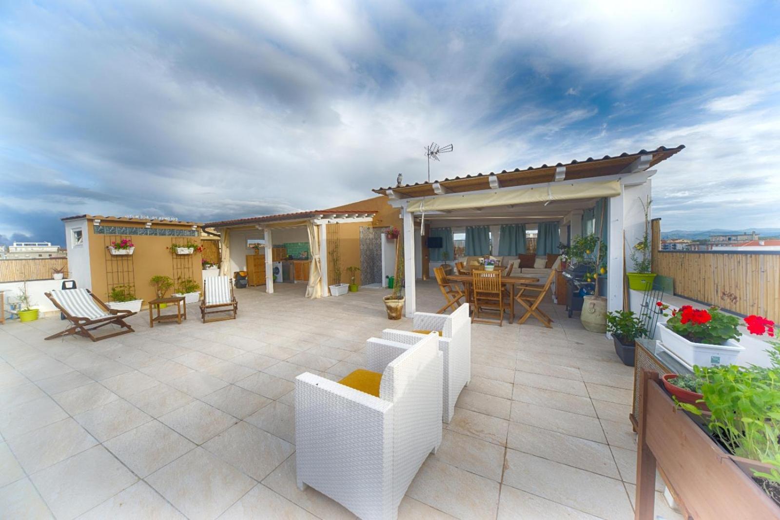 Terrace Rooms Olbia Center Eksteriør bilde